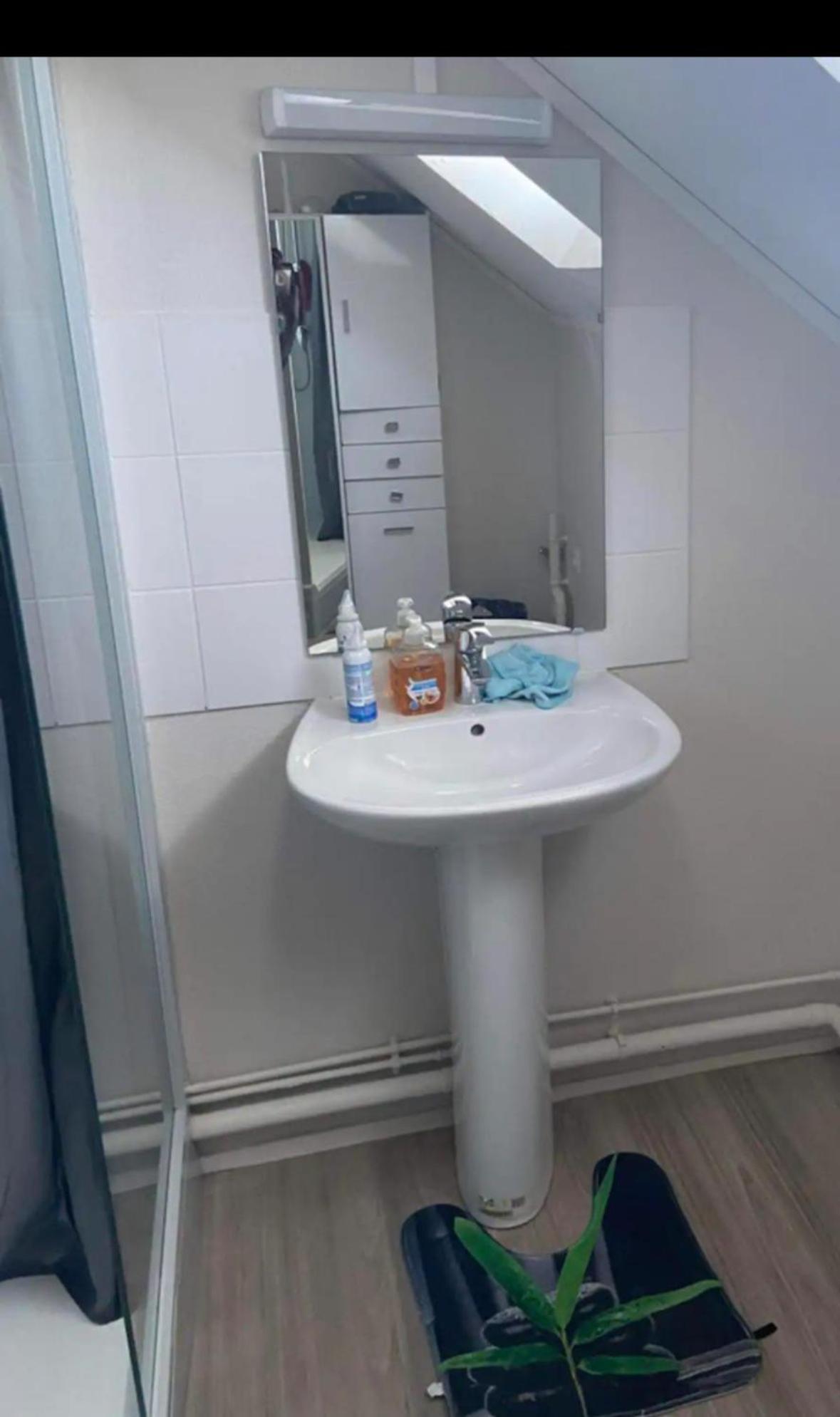 Chambre Privee Angers Kültér fotó